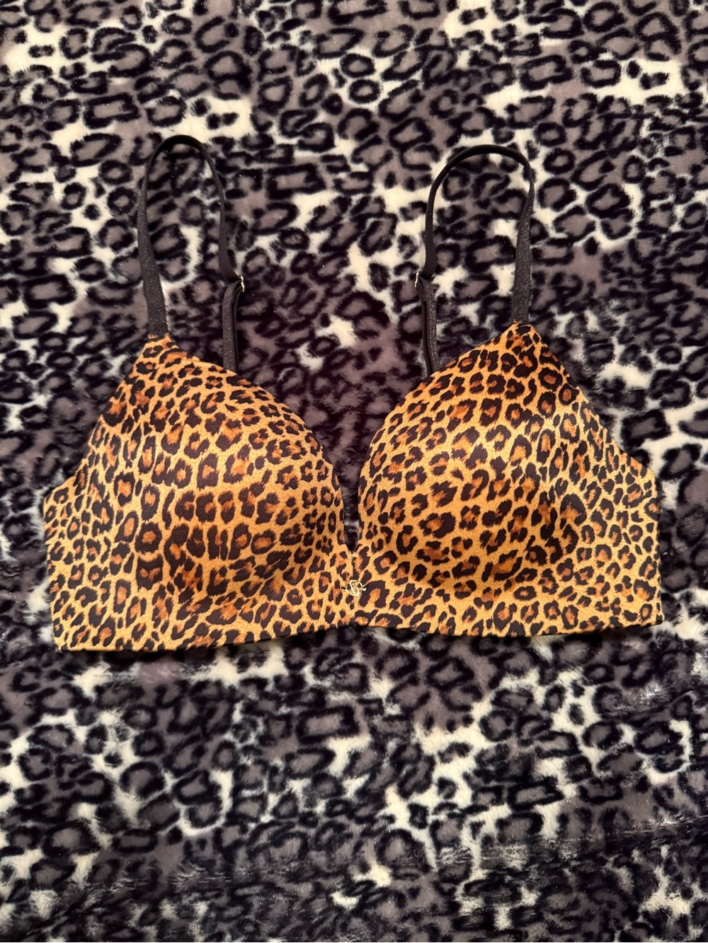 Victoria’s Secret So Obsessed wireless push-up